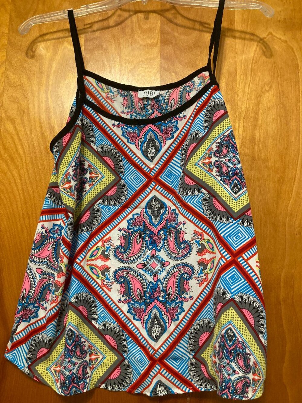vibrant Tobi cami paisley print tank top M